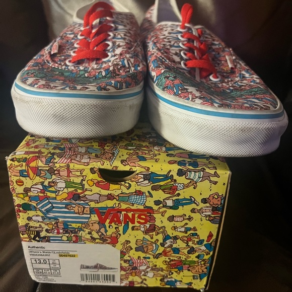 Vans - Picture 2 of 3